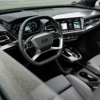 حواله خودرو آئودی Q4 و تویوتا BX4X|خودرو سواری و وانت|خان ببین, |دیوار