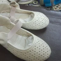 کفش بچه دخترانه سالم .واگذاری رایگان|کفش و لباس بچه|اردبیل, |دیوار