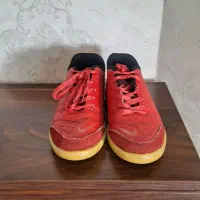 کفش ورزشی|کیف، کفش، کمربند|قم, باغ کرباسی|دیوار