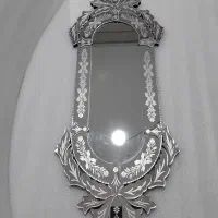 آیینه ونیزی خاص|آینه|تهران, آبشار تهران (دریاچه)|دیوار