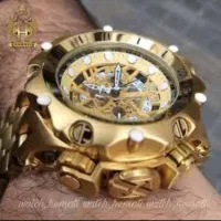 ساعت اینویکتا ونوم