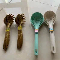 ۴دست کفگیر ملاقه نو استفاده نشده