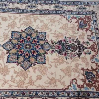 فرش دستباف ۲ در یک و نیم متری ابریشمی|فرش|اصفهان, خلجا|دیوار