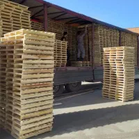 پالت‌ چوبی