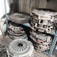 تعدادی وسایل استوک کاویان و الوند|قطعات یدکی و لوازم جانبی|اسلامشهر, شاطره|دیوار