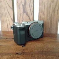 sony 7c در حد نو