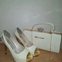 ست مجلسی کیفو کفش طوسی و سفید سایز 37 و 38 نو