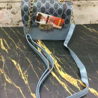 کیف دوشی|کیف، کفش، کمربند|لاهیجان, طالقانی|دیوار