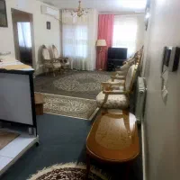 والون پرده به همراه چوب پرده طلایی نرده ای