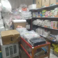 ظروف یکبارممصرف یکجابفروش میرسد