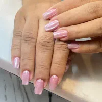 کاشت ناخن ۴۰۰