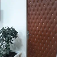 لمسه کوبی و صدا گیری (آکوستیک) درب چوبی و دیوار ،|خدمات پیشه و مهارت|همدان, |دیوار