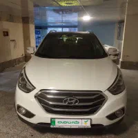 هیوندا توسان ۲۴۰۰ مدل ۲۰۱۴ فول با ضمانت کارنامه