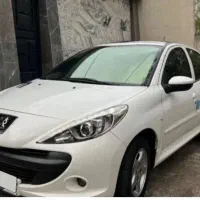 ۲۰۷ سقف شیشه ای ،