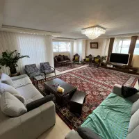 آپارتمان-160-متری-2خوابه-مطهری-2طرف-نور