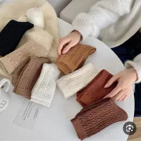 جوراب بافت طرح گندم