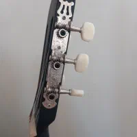 گیتار کلاسیک|گیتار، بیس، امپلیفایر|رشت, شالکو|دیوار