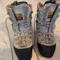 کفش کوهنوردی