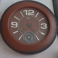 ساعت دیواری