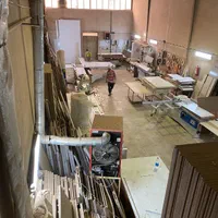 سوله ۲۵۰ مترمجهز باابزار کابینتسازی فروش یا اجاره