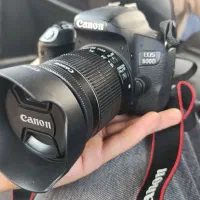 canon 800D