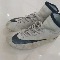 کفش اورجینال (اصل) فوتبال سایز ۳۷.۵ با ارم CR7