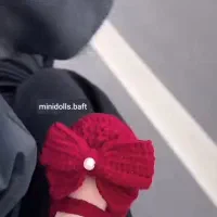 یلدایی و کریسمس|کفش و لباس بچه|کاشان, پشت شهربانی|دیوار