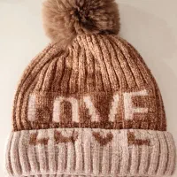 کلاه داخل خز