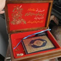 قاب چوبی تابلو دو در۸۰ و جا قرآنی چوبی و قرآن|تابلو، نقاشی، عکس|مشهد, امامیه (شهرک غرب)|دیوار