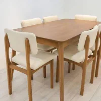 ناهار خوری نرده ای