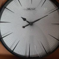 ساعت دیواری بزرگ استفاده نشده و نو