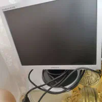 کامپیوتر با تمام لوازم