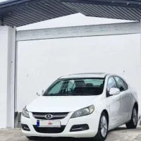 جک J5 اتوماتیک 1800cc، مدل ۱۳۹۶