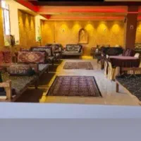 تخت چوبی