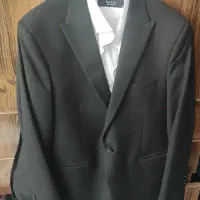 کت شلوار و پیراهن در حد نو