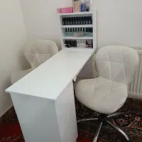 میز و صندلی ناخن‌|آرایشگاه و سالن‌های زیبایی|نجف‌آباد, شهید بهشتی|دیوار