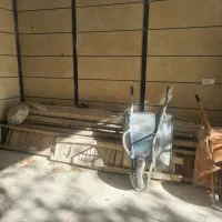 تعدادی چوب بست و فرغان|مصالح و تجهیزات ساختمان|بروجرد, |دیوار