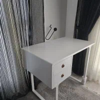 میز تحریر دستساز