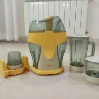 آبمیوه گیری ۴کاره توشیبا|آبمیوه‌گیر و آب‌مرکبات‌گیر|رشت, عینک|دیوار