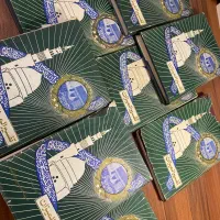 تعدادی کتاب تفسیر المیزان دهه ۴۰ قدیمی همه باهم