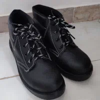 کفش کار سایز ۴۲