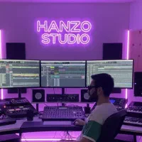 استودیو صدابرداری / استدیو آهنگسازی / تنظیم و میکس