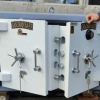 بهترین کیفیت گاوصندوقgpr700 (فقط اصلی)داریم