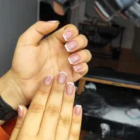 کاشت ناخن|خدمات آرایشگری و زیبایی|الیگودرز, |دیوار