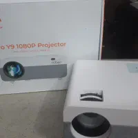 ویدیو پروژکتور اندروید/WIFI دار با پرده نمایش