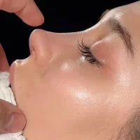 استخدام ادمین مسلط پیج جراحی بینی
