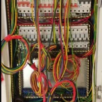 شاگرد جهت برق ساختمان