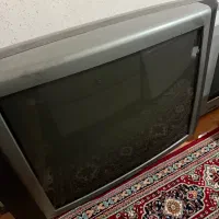 سه عدد تلویزیون ۲۱ اینچ و یک ۲۹ اینچ ومیز تلویزیون|تلویزیون و پروژکتور|بندر انزلی, معلم|دیوار