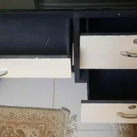 میز تحریر فلزی بسیار تمیز