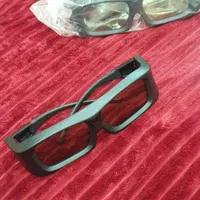 تلویزیون سه بعدی فیلیپس اصلی به همراه دو عینک|تلویزیون و پروژکتور|لنگرود, |دیوار